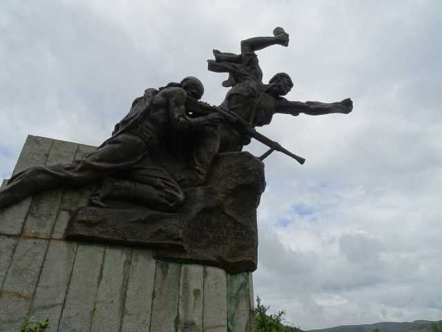 Albanien Korce75er Denkmal